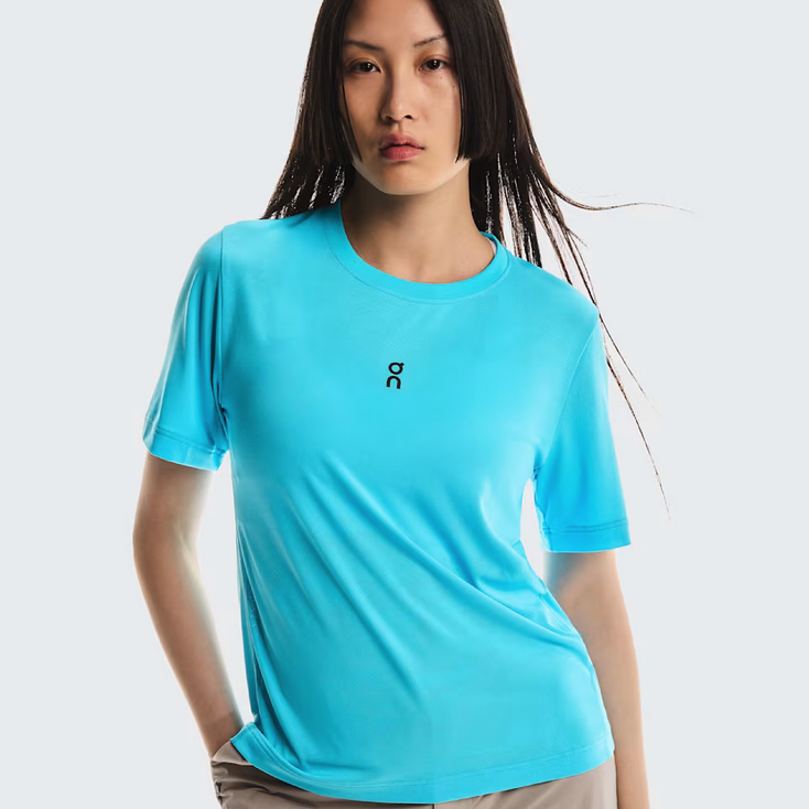 Trail-T femme - Bleu - On - zoom face